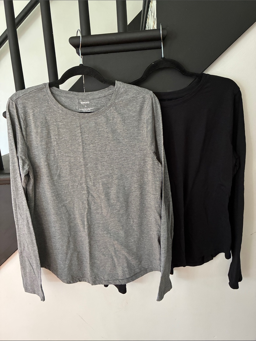 Long sleeve tee shirt bundle
